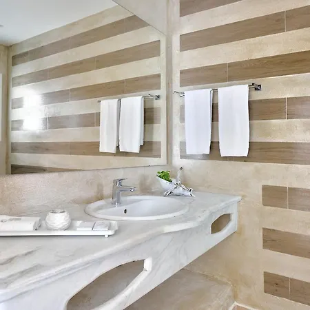 Jenny's Summer Platys Gialos (Mykonos)