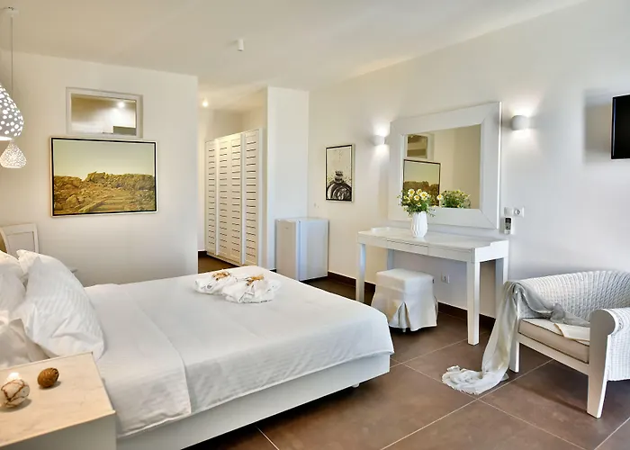 Jenny's Summer Platys Gialos (Mykonos)